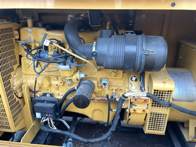 45kW CAT Olympian NG/LP Generator – Enclosed Low Hours