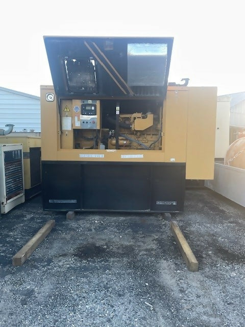 100kW CAT Olympian Diesel Generator – 480V 3 Phase (2002, Low Hours)