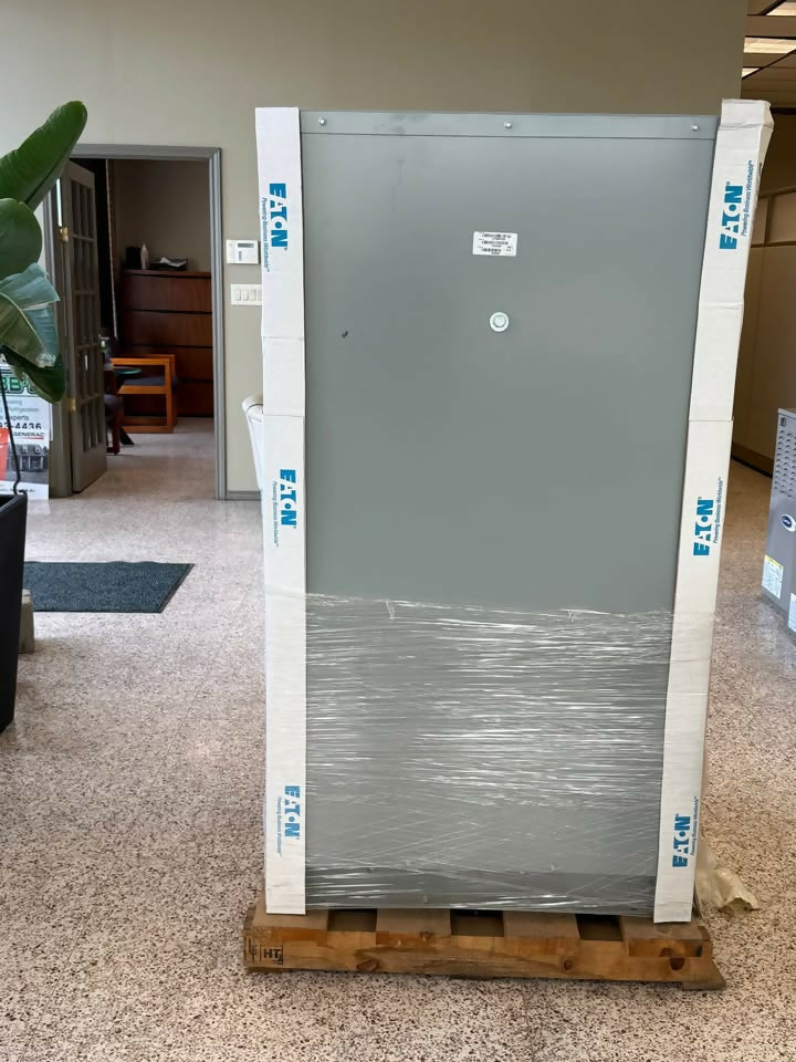 New Eaton 225 kVA Dry-Type Distribution Transformer 480V Delta to 208Y/120V 3 Phase