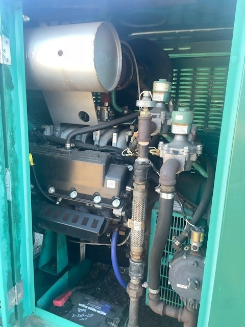 100kW Cummins NG/LP Generator – Model GGHH (2005, Low Hours)