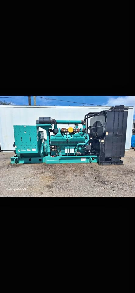 2007 Cummins 2250 kW diesel generator, 12.47 kV with drop-over enclosure, new — Electrical Trader