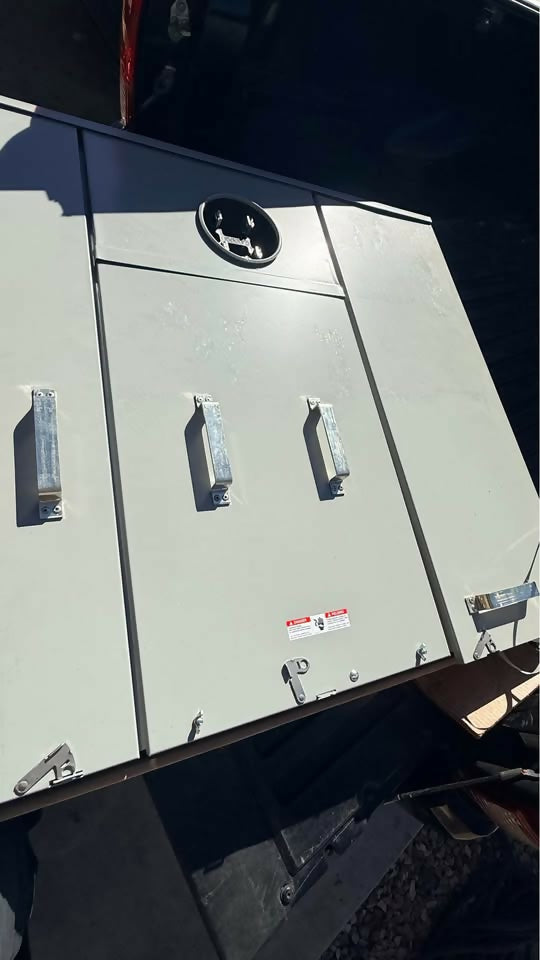 Siemens 400 Amp SolarReady Meter Main Breaker Load Center Combo Panel