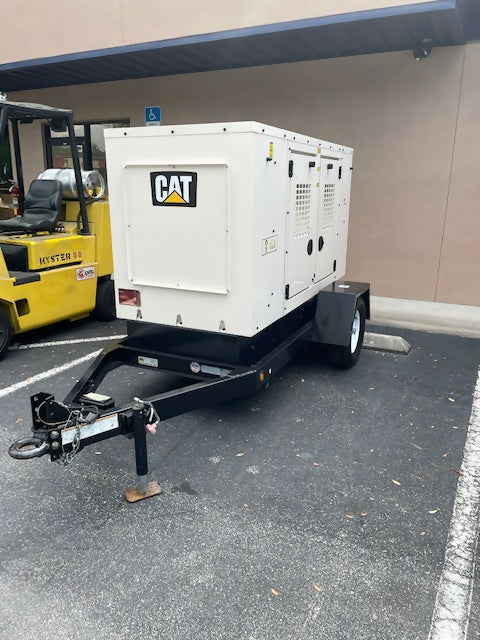 CAT XQ35 Portable Diesel Generator – 27kW Prime (2019, Tier 4 Final)