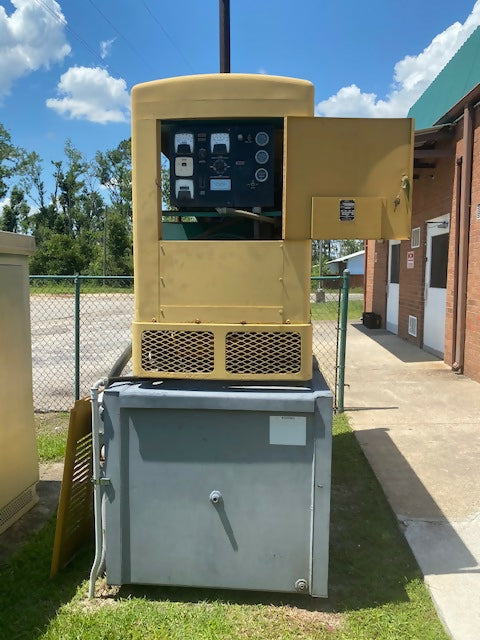 50kW Onan Generator – John Deere Diesel – Enclosed w/ 400 Gallon Tank